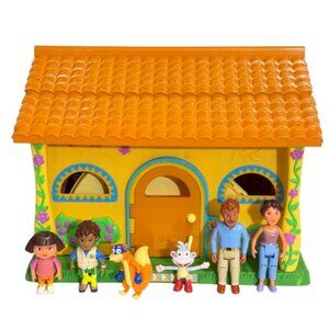 Fisher-Price Dora the Explorer Talking House WORKS dollhouse playset with Dolls